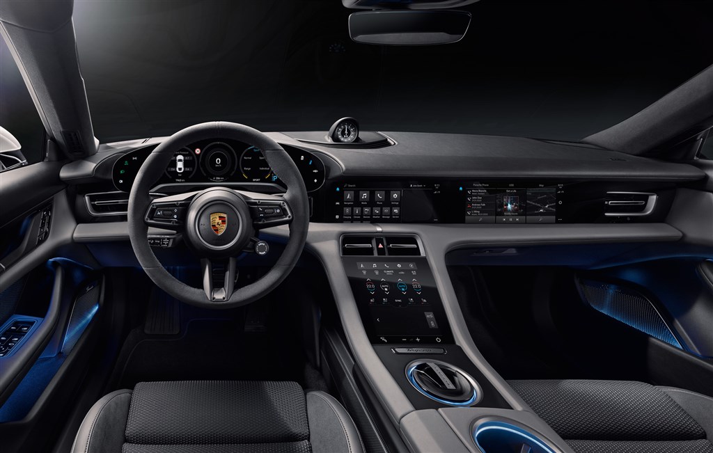 Porsche Taycan Turbo
(Foto: Porsche)